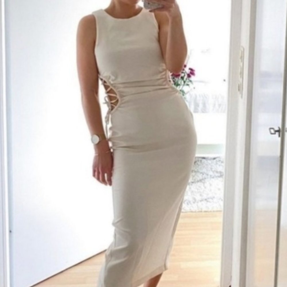 ZARA Cut Out Slim Midi Dress